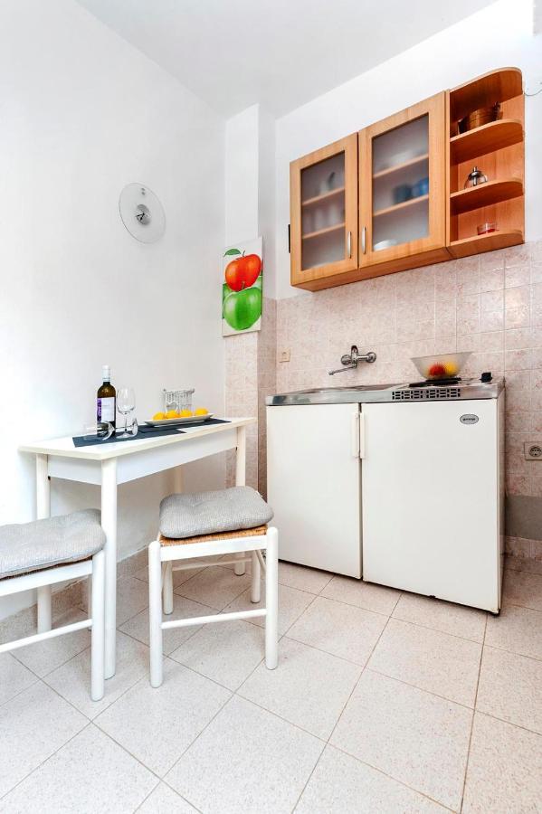 Studio Vania Rovinj Exteriör bild